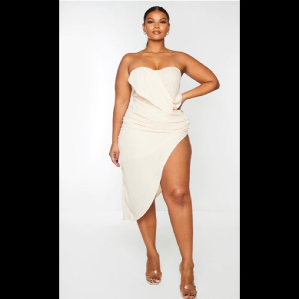 Plus Nude Cup Detail Chiffon Drape Bodycon Dress